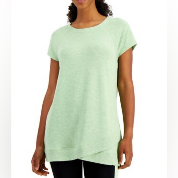 ID Ideology Women's Short-Sleeve T-Shirt Pistachio - Picture 1 of 3